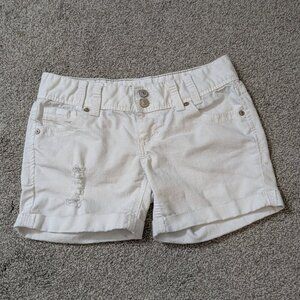 RUE 21 White Stretch Denim Low Rise Cuffed Distressed Jean Shorts; Size 1/2